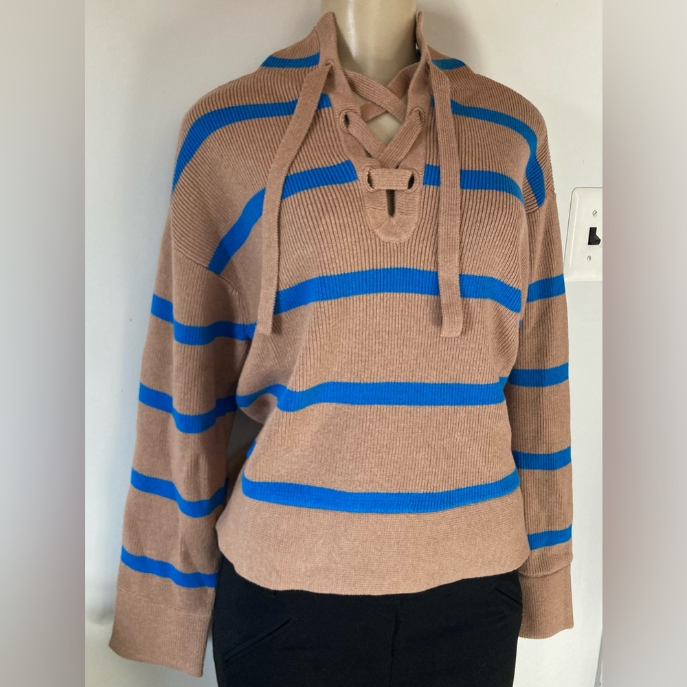 NWT everlane sweater